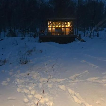 Trivelig Fritidshus Pa Arnes, Senja Straumstad Exterior foto